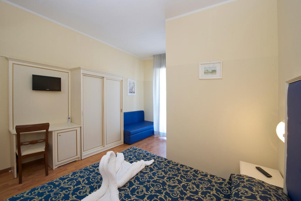 Hotel Garden Cattolica Phòng bức ảnh