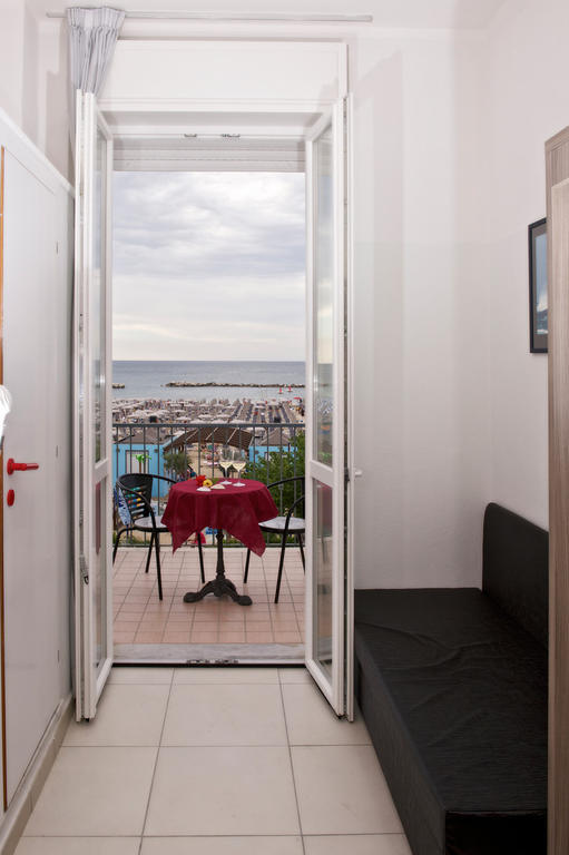 Hotel Garden Cattolica Phòng bức ảnh