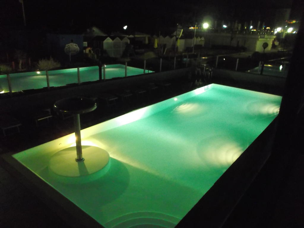 Hotel Garden Cattolica Ngoại thất bức ảnh