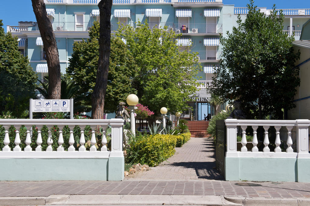 Hotel Garden Cattolica Ngoại thất bức ảnh