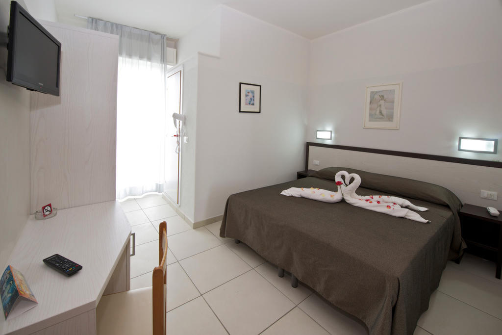 Hotel Garden Cattolica Ngoại thất bức ảnh